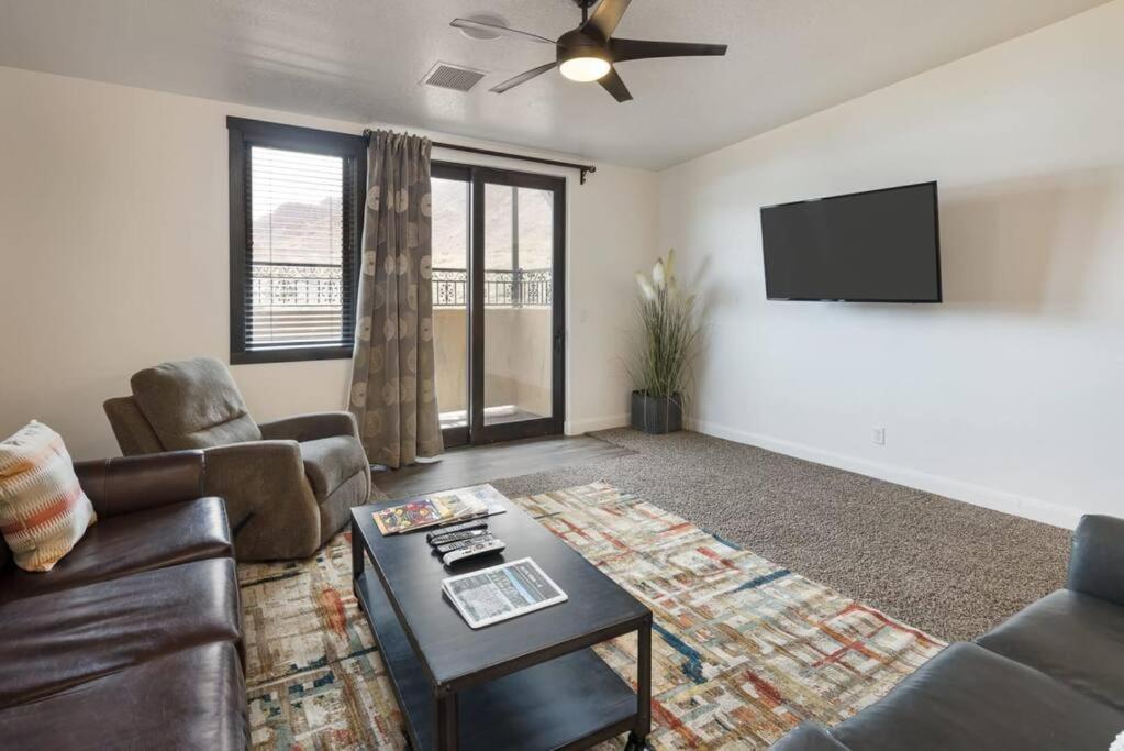 Luxury Downtown Rental - La Dolce Vita Villa #4 Moab Buitenkant foto